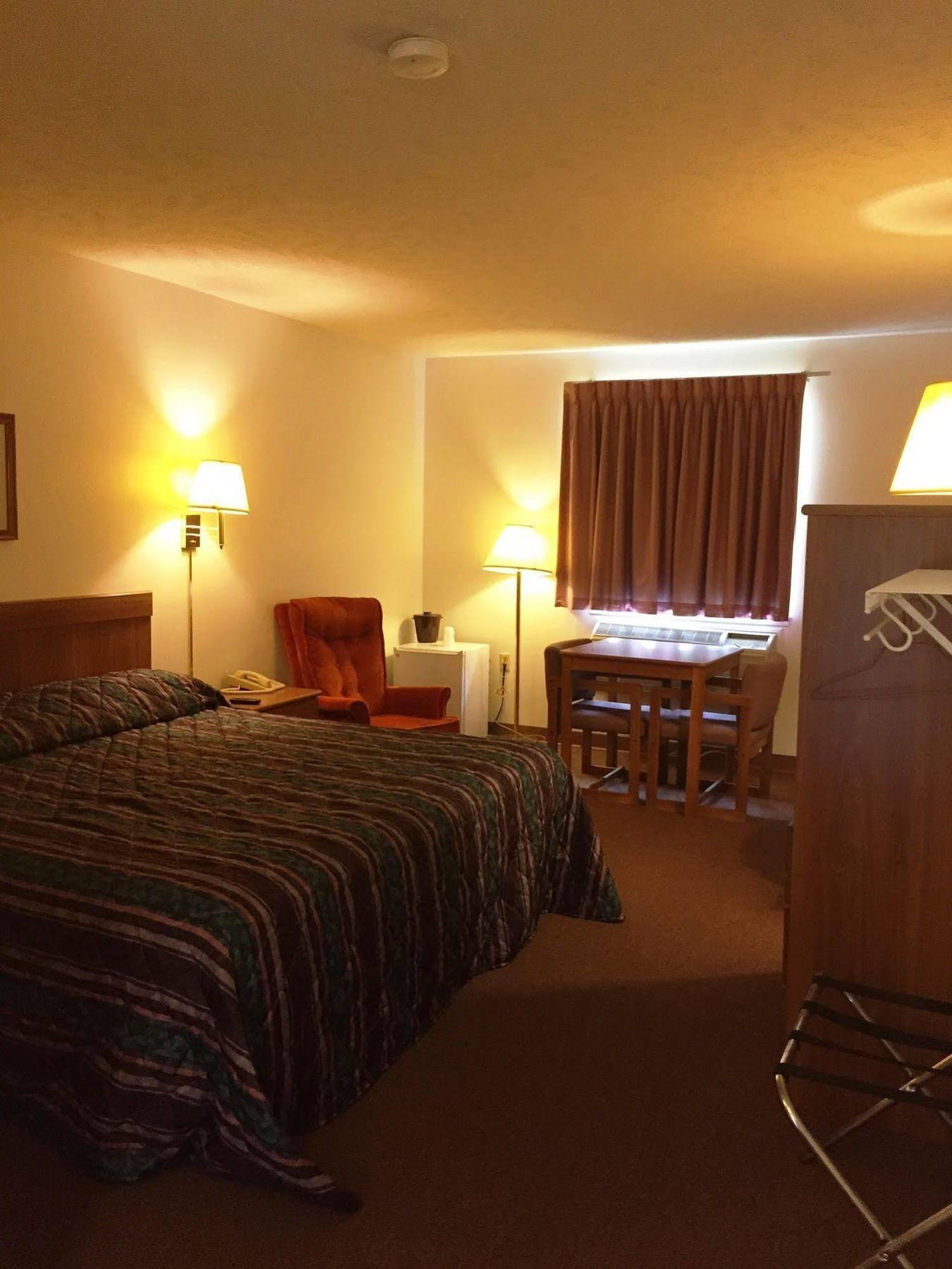 Coronado Motel & Rv Park Lindsborg Exteriér fotografie